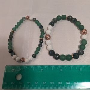 2 bracelet set in green stones and lava stones